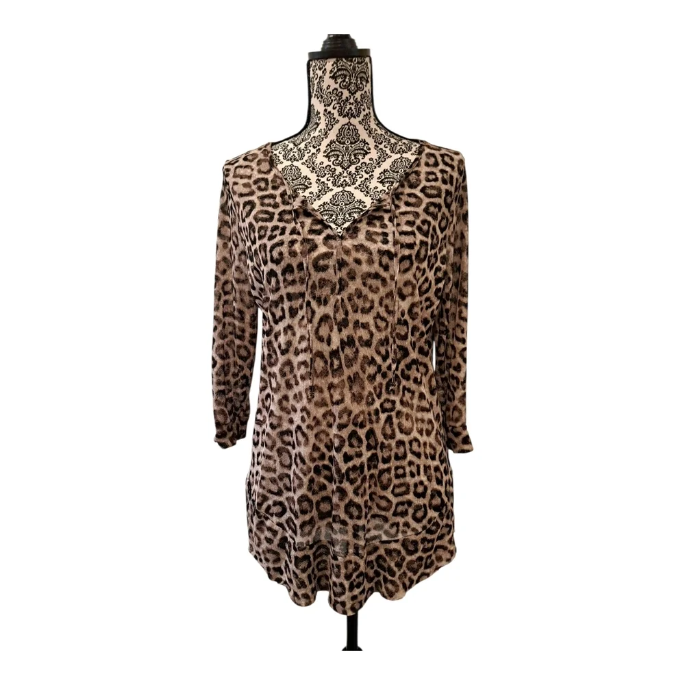 Chico's mesh top blouse lightweight Animal Print nylon size 1